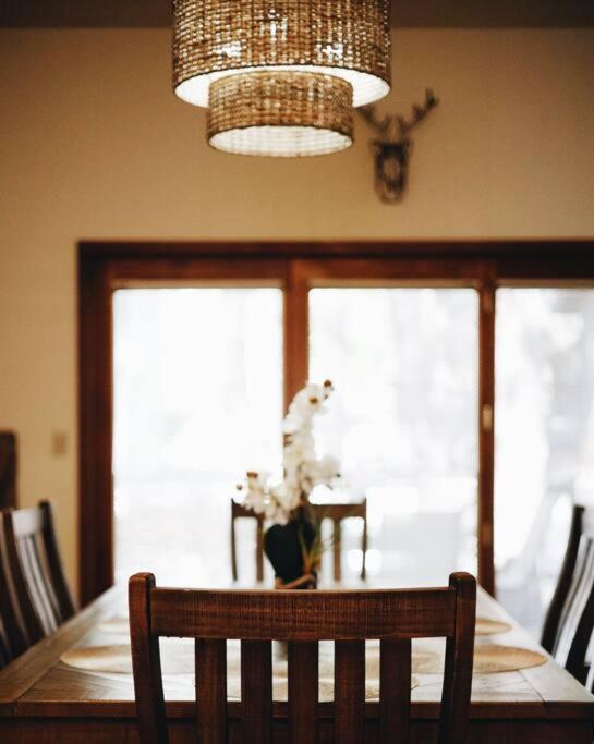 Kathys Cabin, King Bed, Hot Tub, Near-Nau & Downtown Attractions, Perfect Year-Round Mountain Getaway Flagstaff Exteriér fotografie