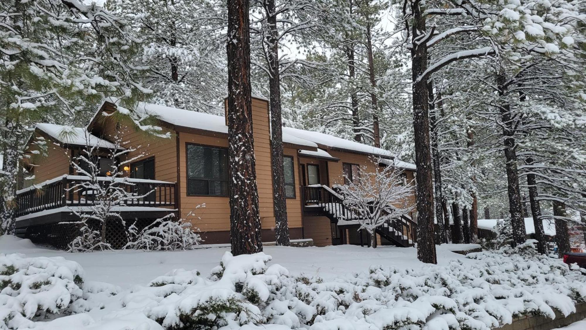 Kathys Cabin, King Bed, Hot Tub, Near-Nau & Downtown Attractions, Perfect Year-Round Mountain Getaway Flagstaff Exteriér fotografie